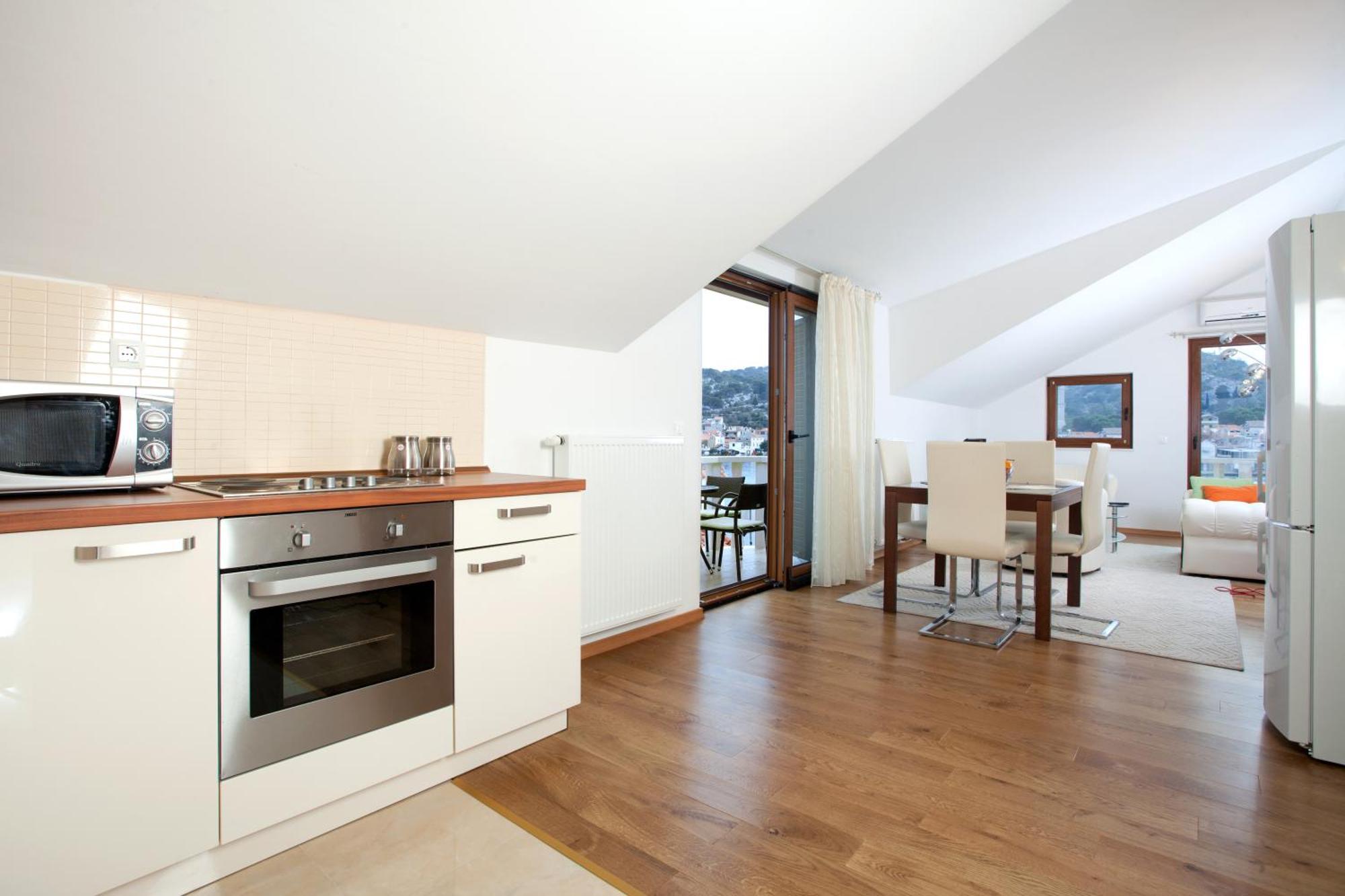 Apartments Tisno - Villa Mare Bagian luar foto