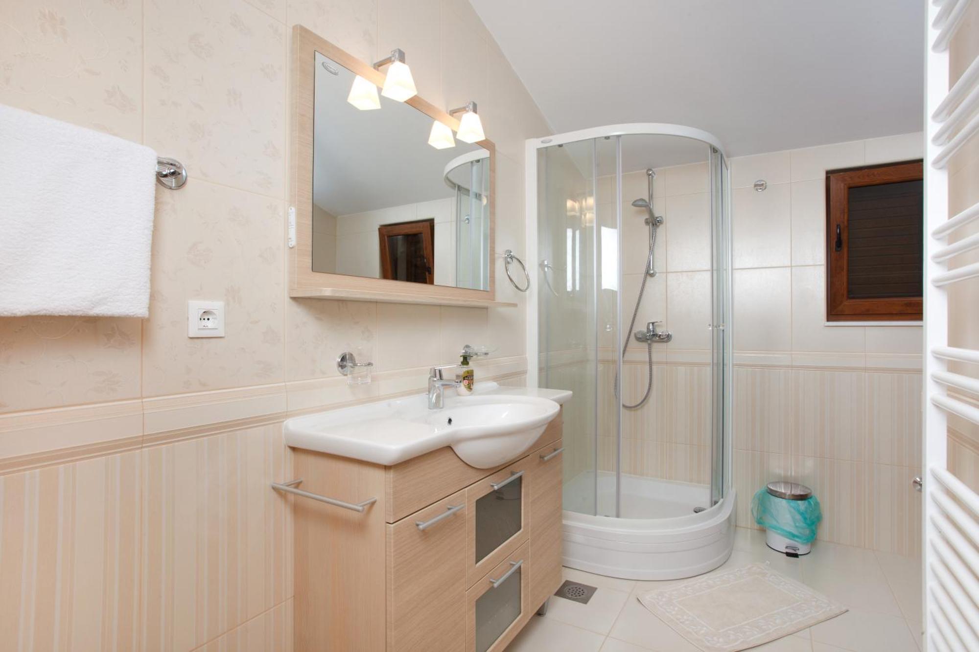 Apartments Tisno - Villa Mare Bagian luar foto