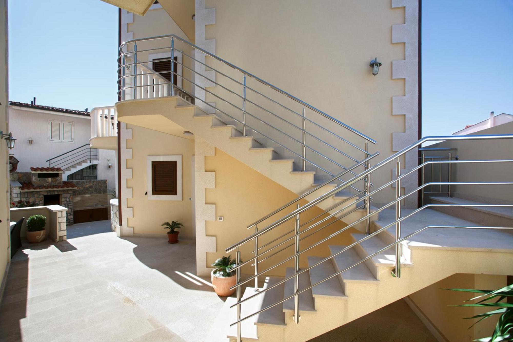 Apartments Tisno - Villa Mare Bagian luar foto
