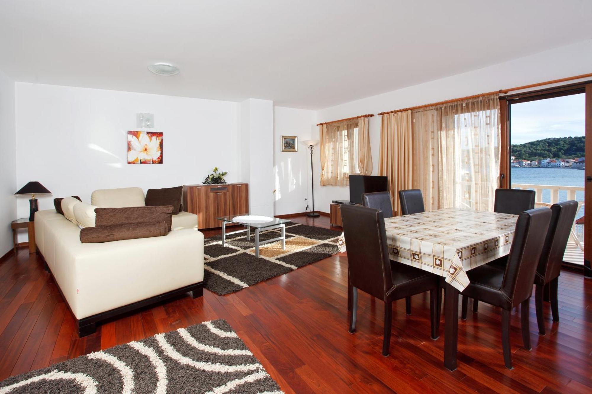 Apartments Tisno - Villa Mare Bagian luar foto