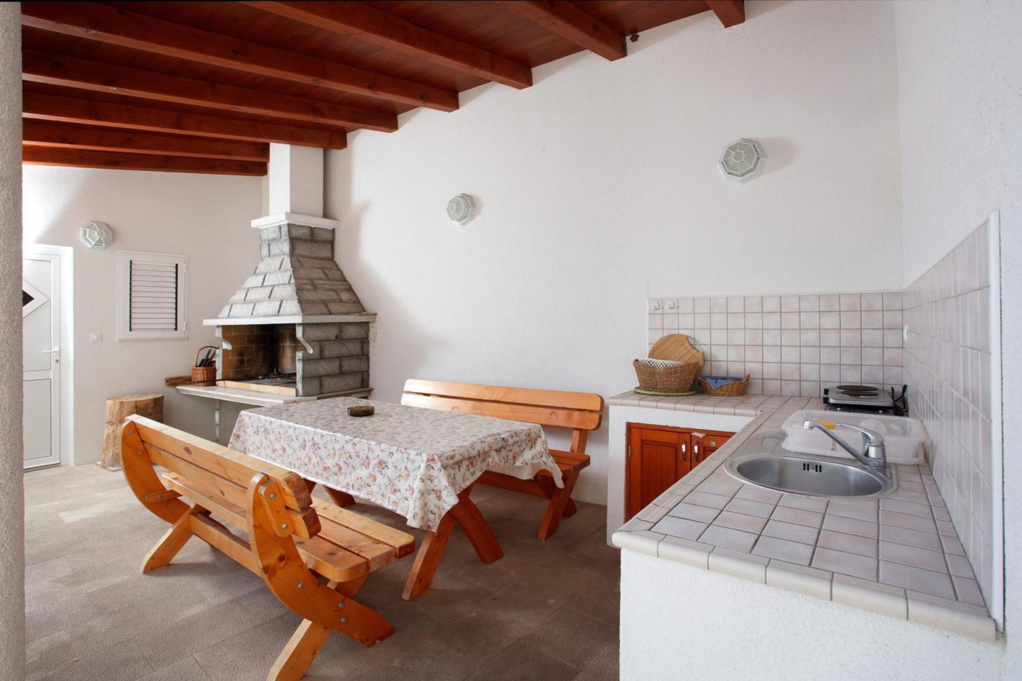 Apartments Tisno - Villa Mare Bagian luar foto