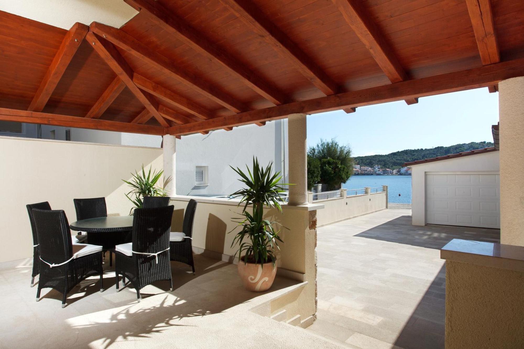Apartments Tisno - Villa Mare Bagian luar foto